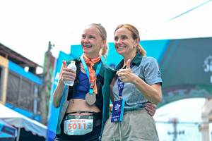 BIB: 5011
                            <button type="button" onclick="openModal(24883001)" class="btn btn-primary btn-sm float-right btn-popup" data-toggle="modal" data-target=".modal-high-quality">
                        <i class="fas fa-shopping-cart"></i> Add to Cart
                    </button>
                                            <button type="button" onclick="isThisMe(24883001, true)" class="btn btn-success btn-sm float-right btn-popup btn-isme hidden" data-toggle="tooltip" data-placement="bottom" title="นี่คือรูปของคุณใช่ไหม คลิกที่นี่เพื่อเอาเข้าอัลบั้ม">
                        <i class="fas fa-plus"></i> Add to album
                    </button>
                    <button type="button" onclick="isThisMe(24883001, false)" class="btn btn-warning btn-sm float-right btn-popup btn-isnotme hidden">
                        <i class="fas fa-ban"></i> Remove from album
                    </button>